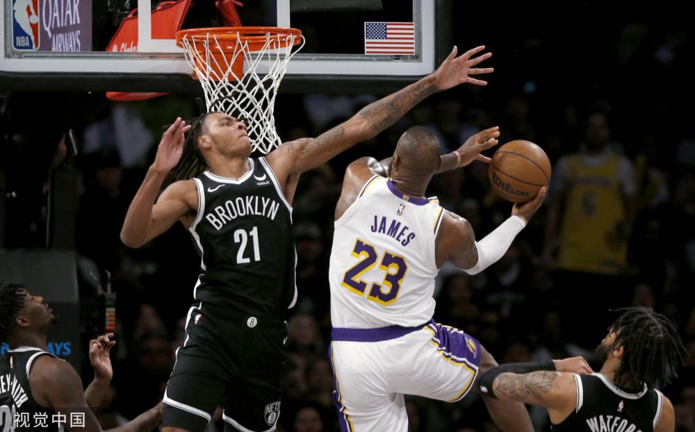 凭借着马丁 凭借着马丁