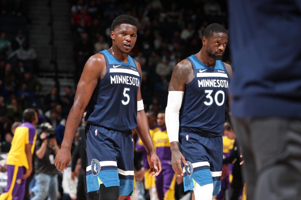 因一次拼抢 因一次拼抢